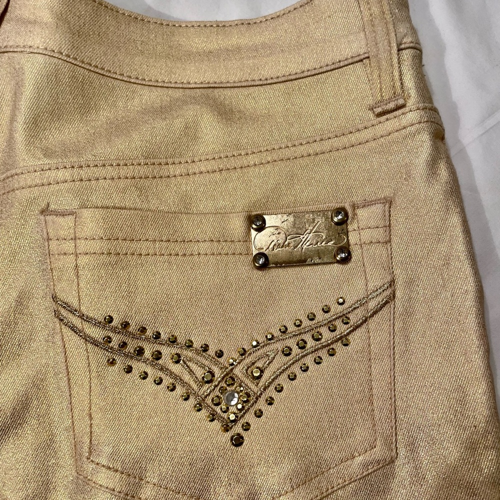 NWT DG2 by Diane Gilman NWT Gold Jeans in 8P Gold-Tone Button & Embellishments